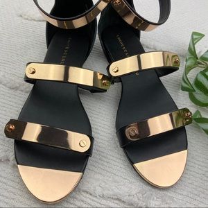 NWOB. Chinese Laundry• Now or Never Sandals